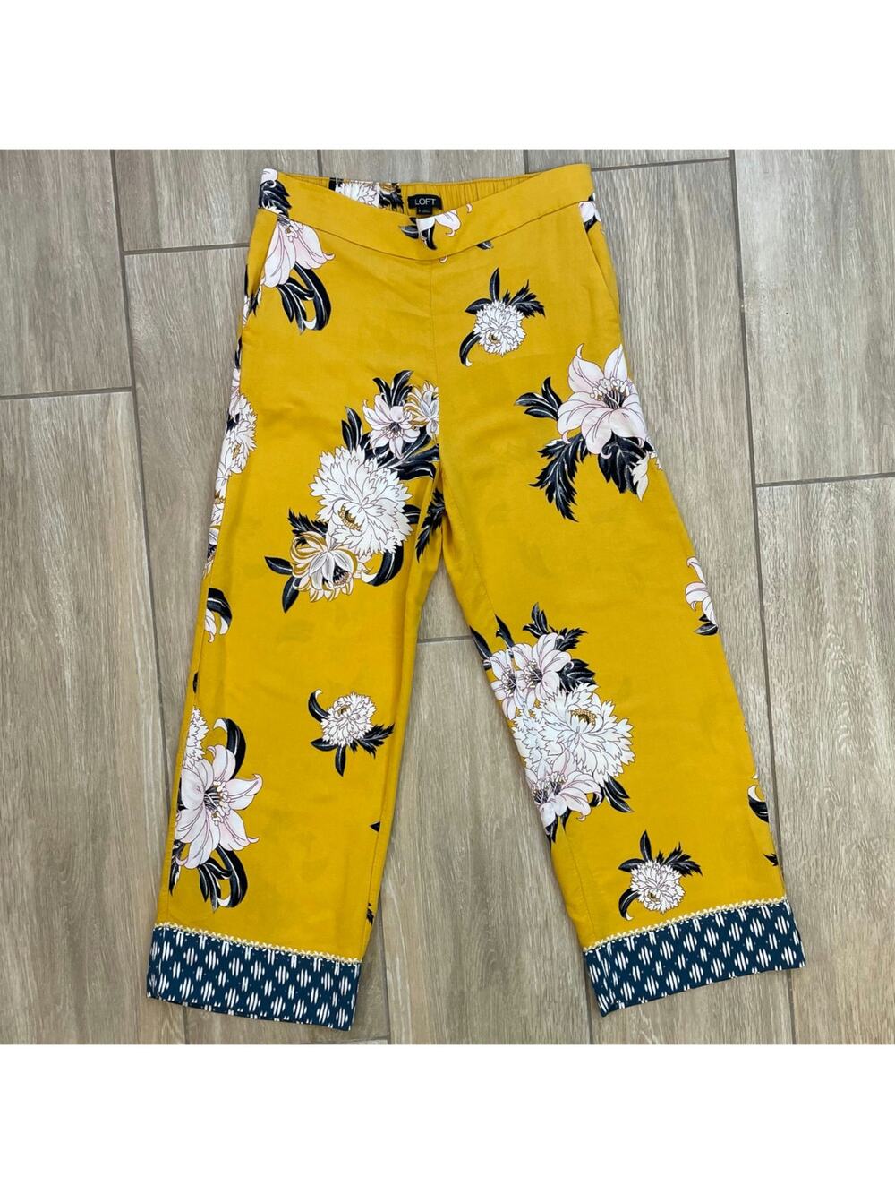 LOFT Floral Crop Pants Womens Small Yellow Wide Leg Pull On Summer Vacation